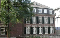 hetjens_museum